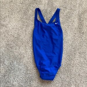 Nike Women’s One Piece Bathing Suit